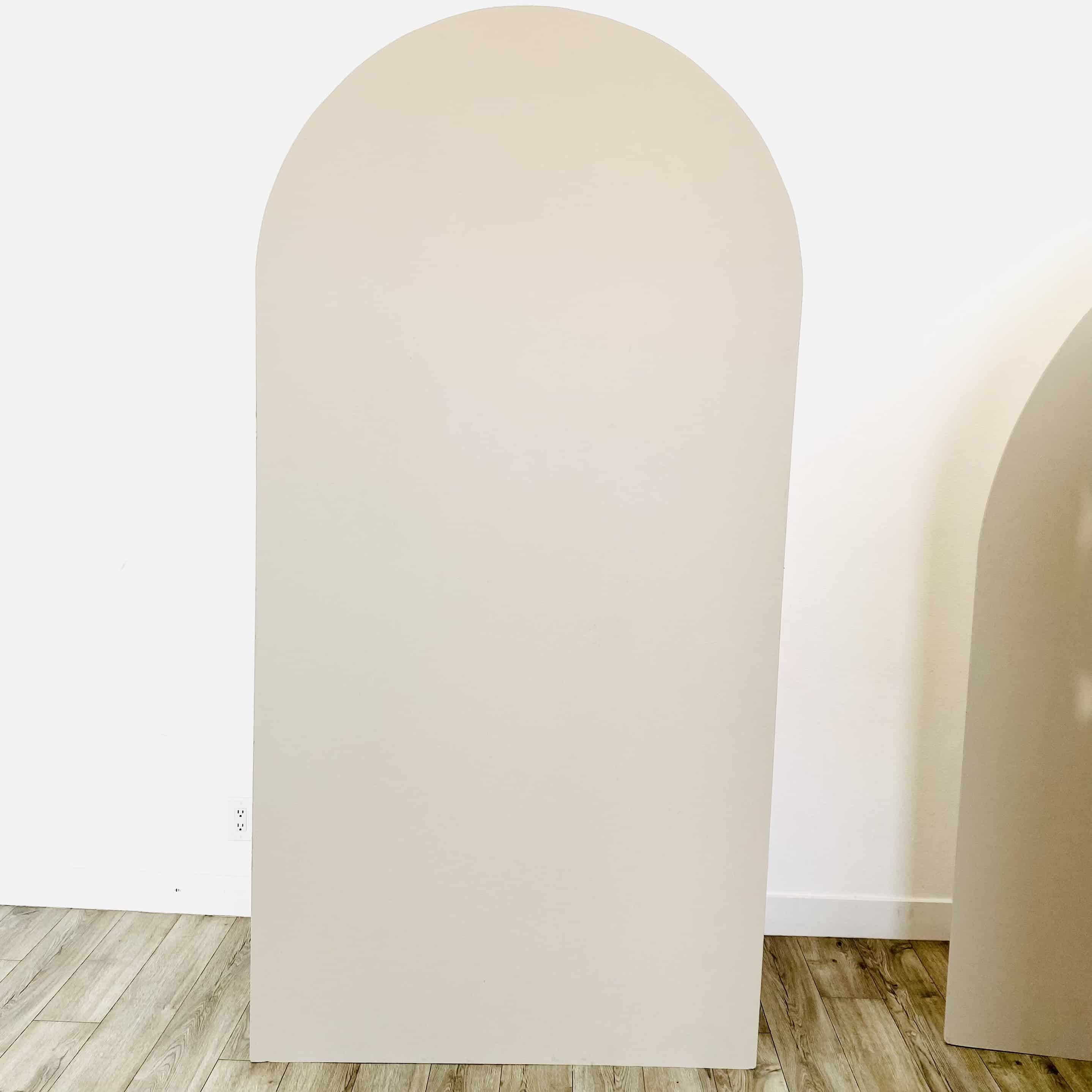 Large Rounded Chiara Wall
